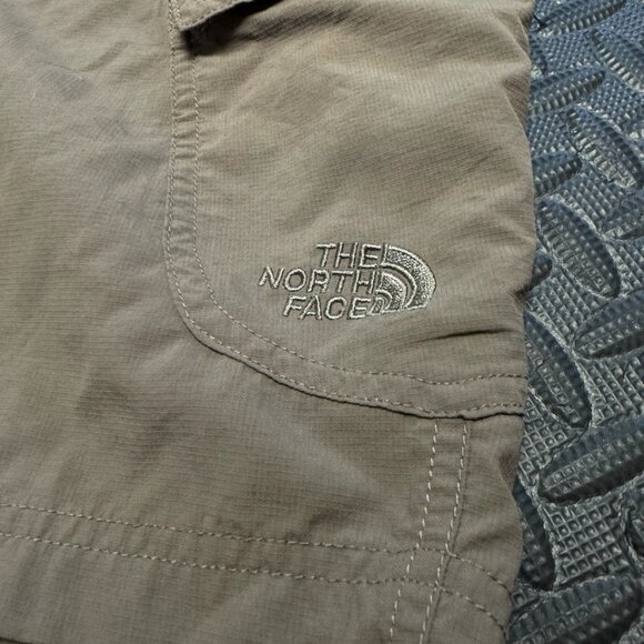 THE NORTH FACE Brown Outerwear Shorts - Picture 2 of 4